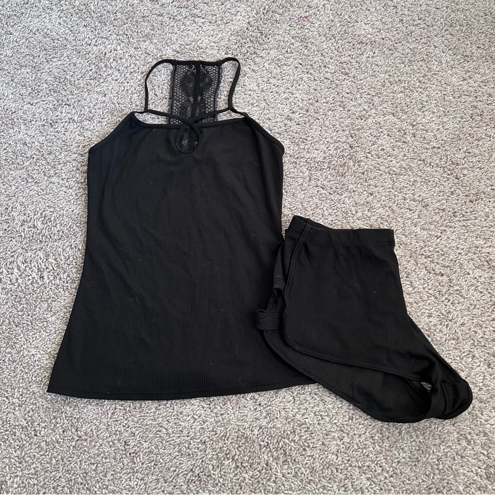 Sleepwear Set Black Tank & Shorts in Women’s XS